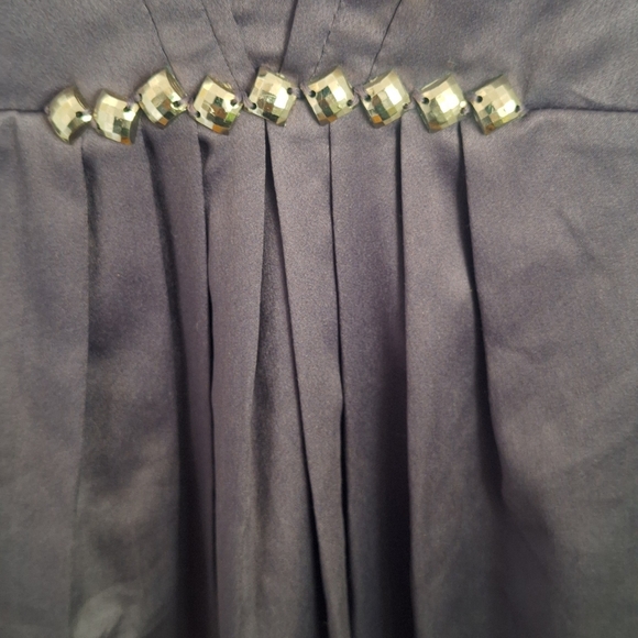 🖤 Lilac colored Satin dress - Picture 4 of 7